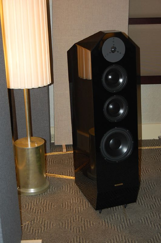 Illustration for article titled Extra Big Ass Speaker Gallery